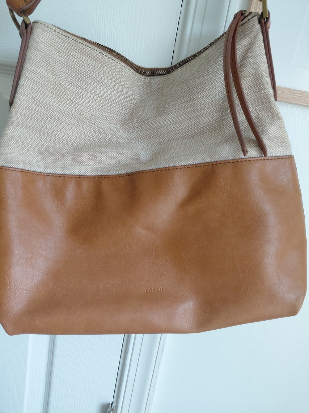 Fossil Tan & Cream Crossbody Hobo with Geometric Accent - Picture 3 of 4